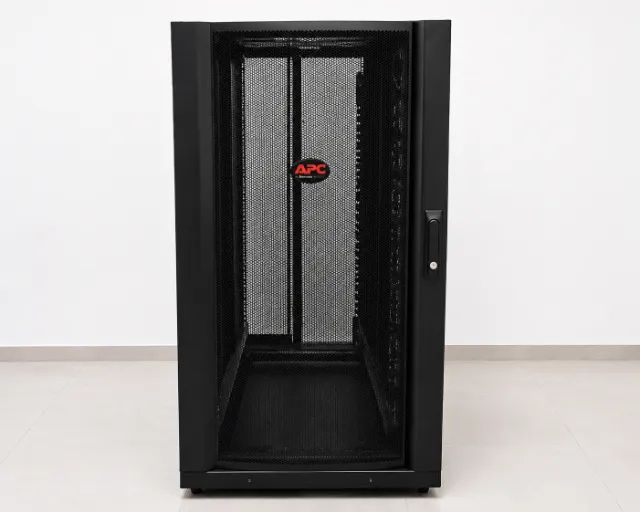 Rack Servidor APC AR3104 24u