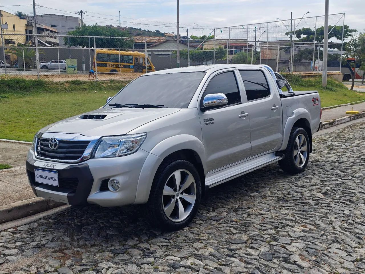 Toyota Hilux Hilux CD SRV D4-D 4x4 3.0 TDI Diesel Aut 2012