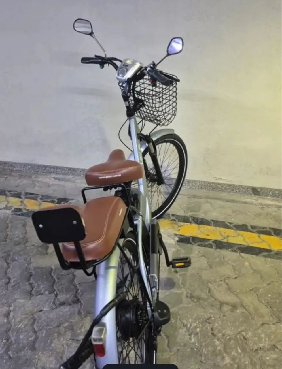 Bicicleta Elétrica Lev semi nova - Foto 3