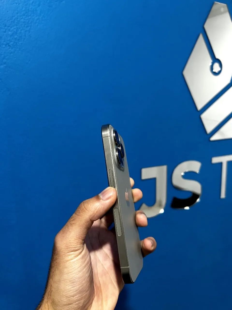 iPhone 15 Pro 256gb  - Foto 2