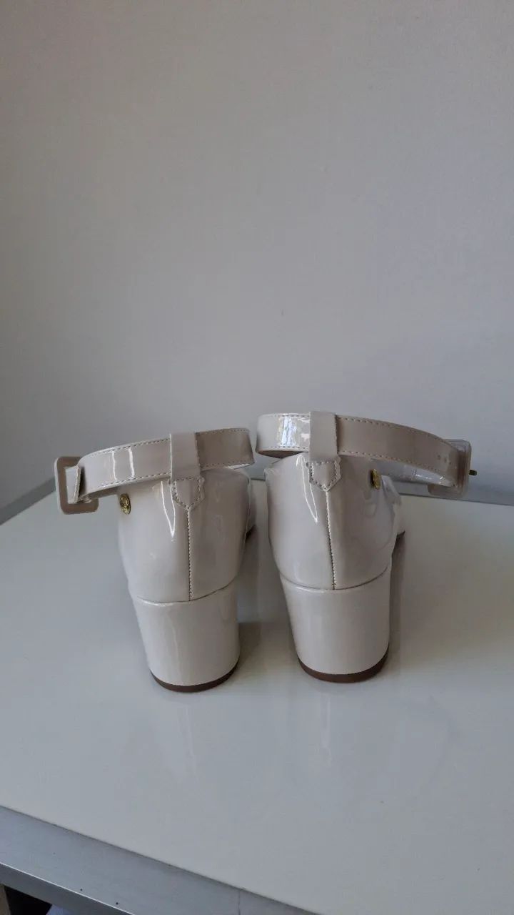 Sapato scarpin boneca verniz  - Foto 3