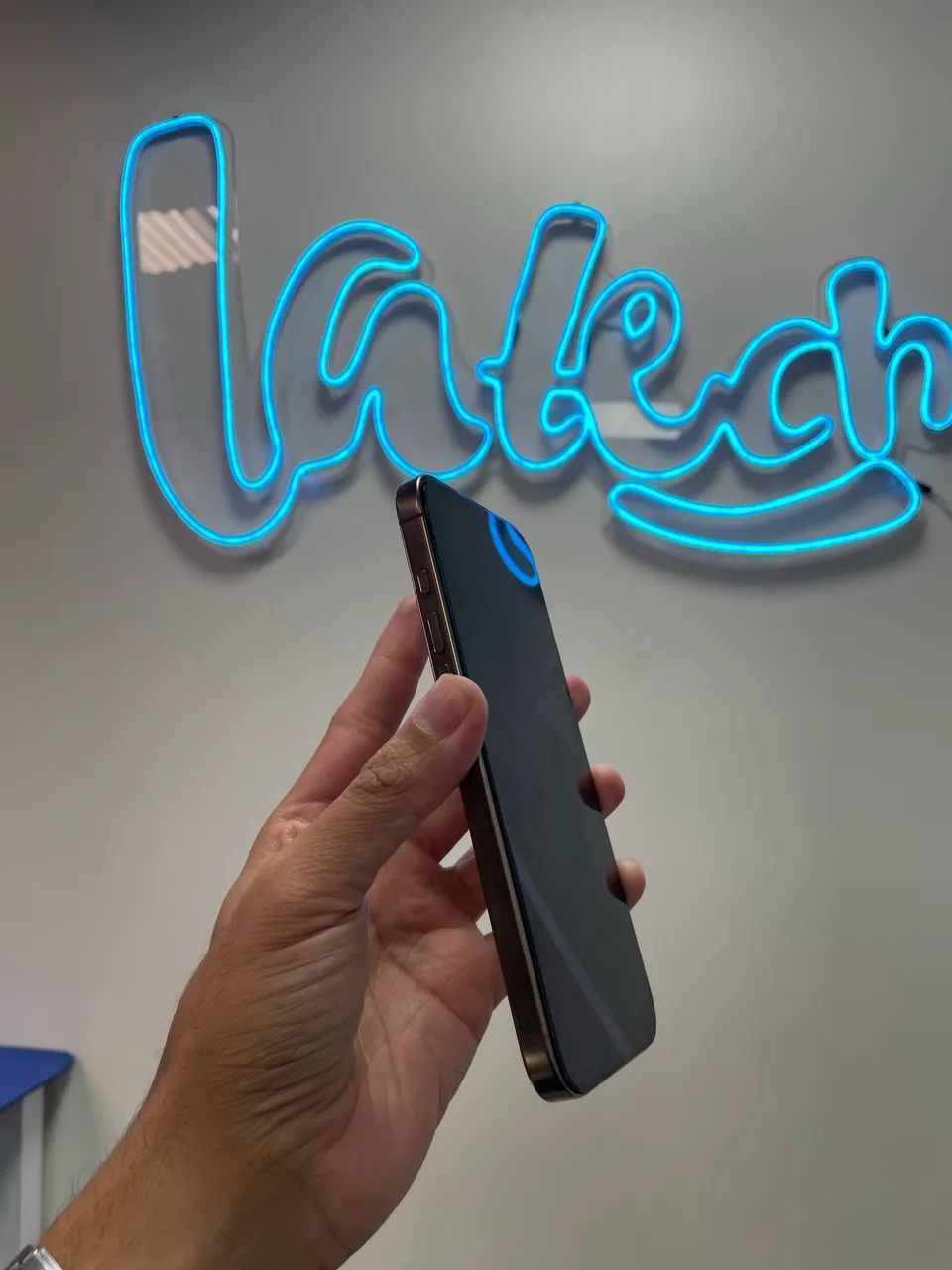 iPhone 16 Pro Max 256GB  - Foto 4