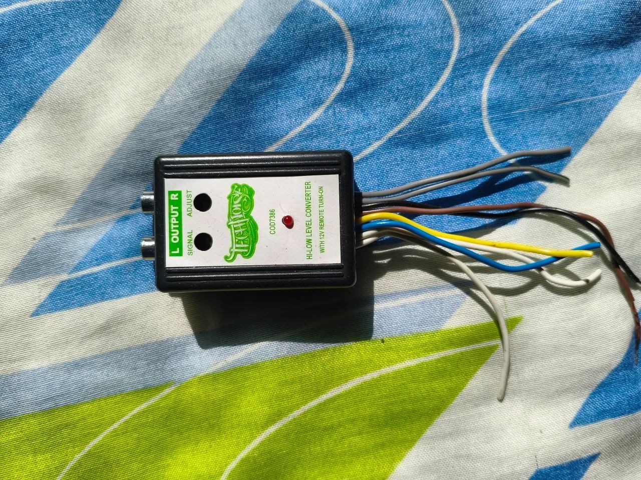 Conversor De Sinal Technoise - Dy - 2 Canais - Input 40 Wrms - Output 2 V