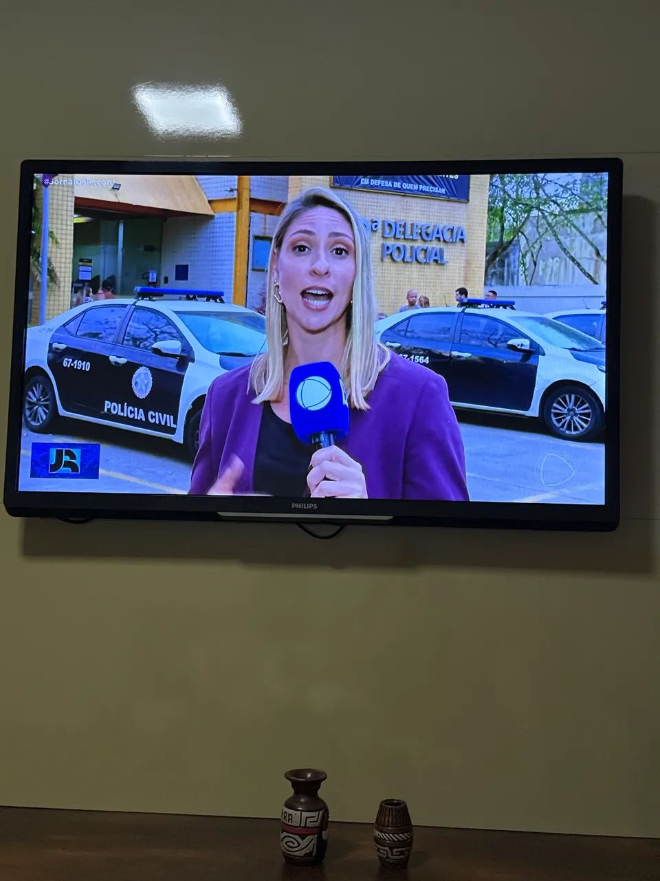 TV Philips 42? Full HD - Impecável - Controle Original - Foto 2