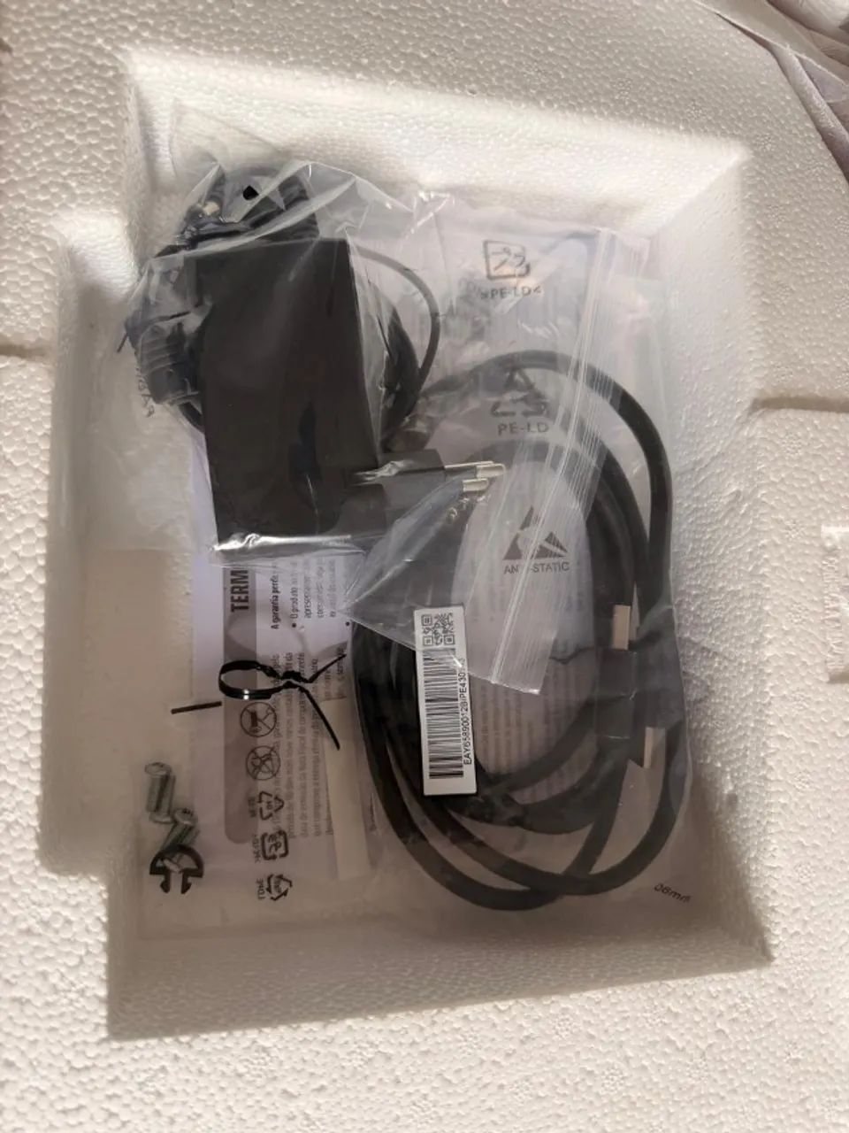 Monitor Gamer LG Ultragear 27 polegadas 144hz - Foto 4