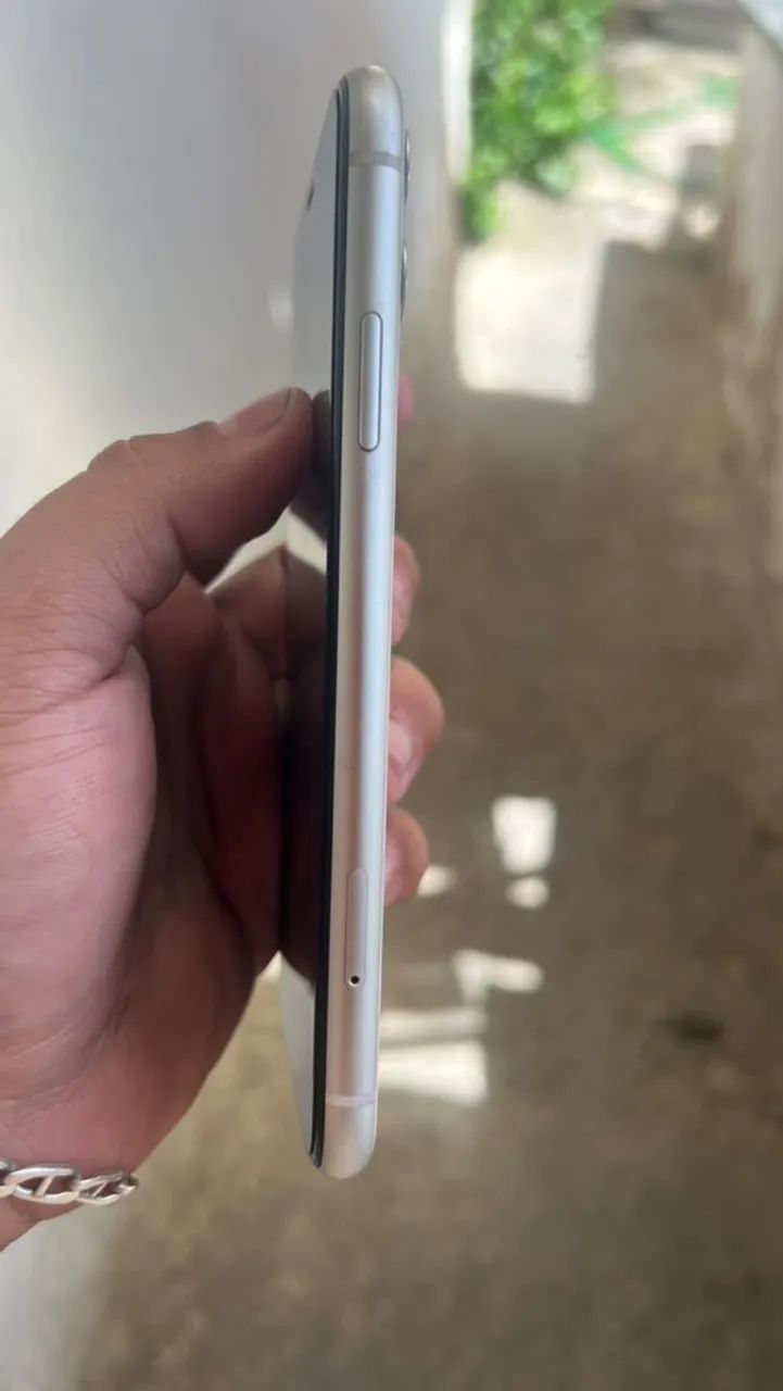IPHONE 11 MUITO NOVO  - Foto 3