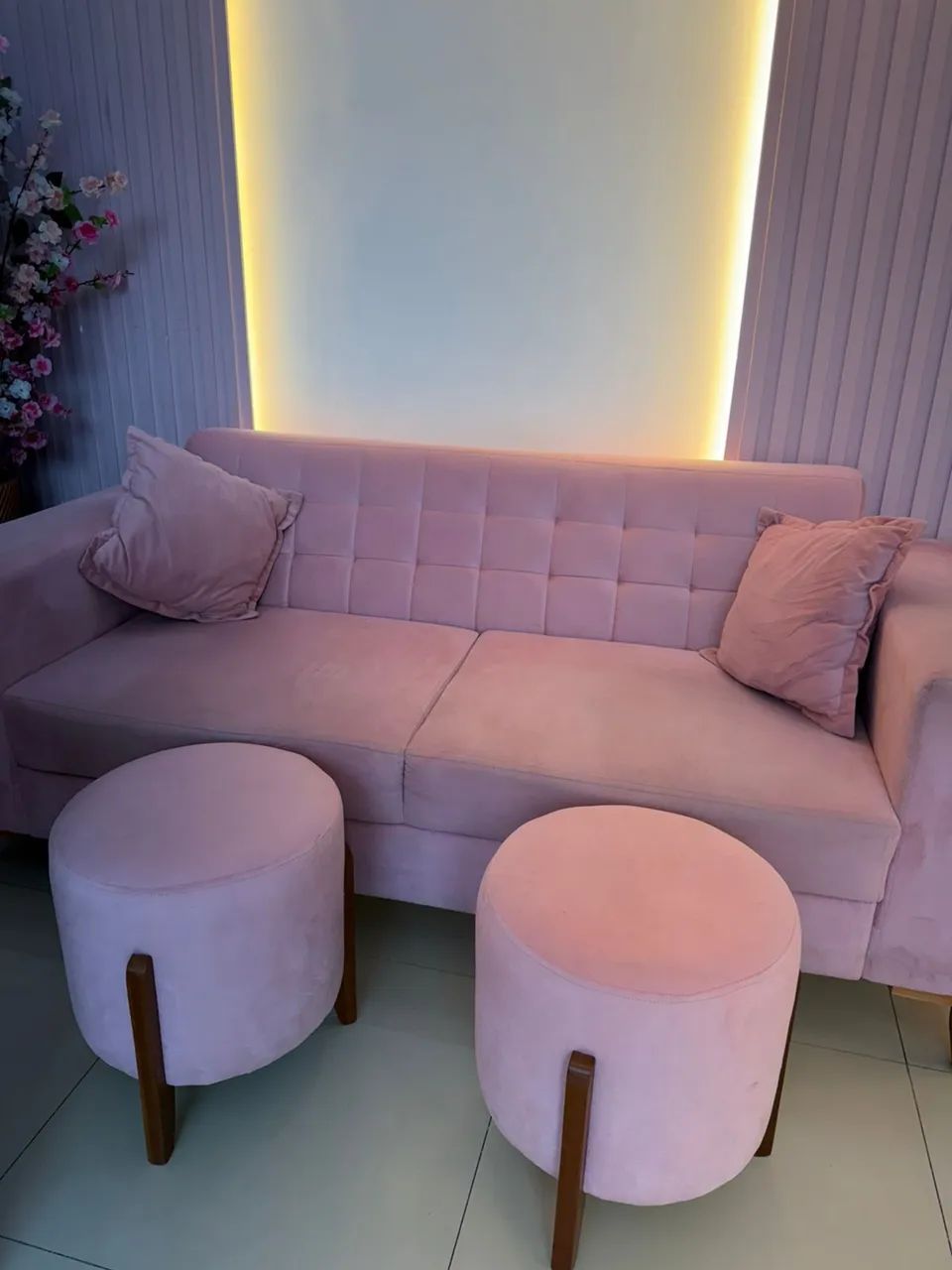 SELLING NEARLY NEW SOFA SET419420994327040000