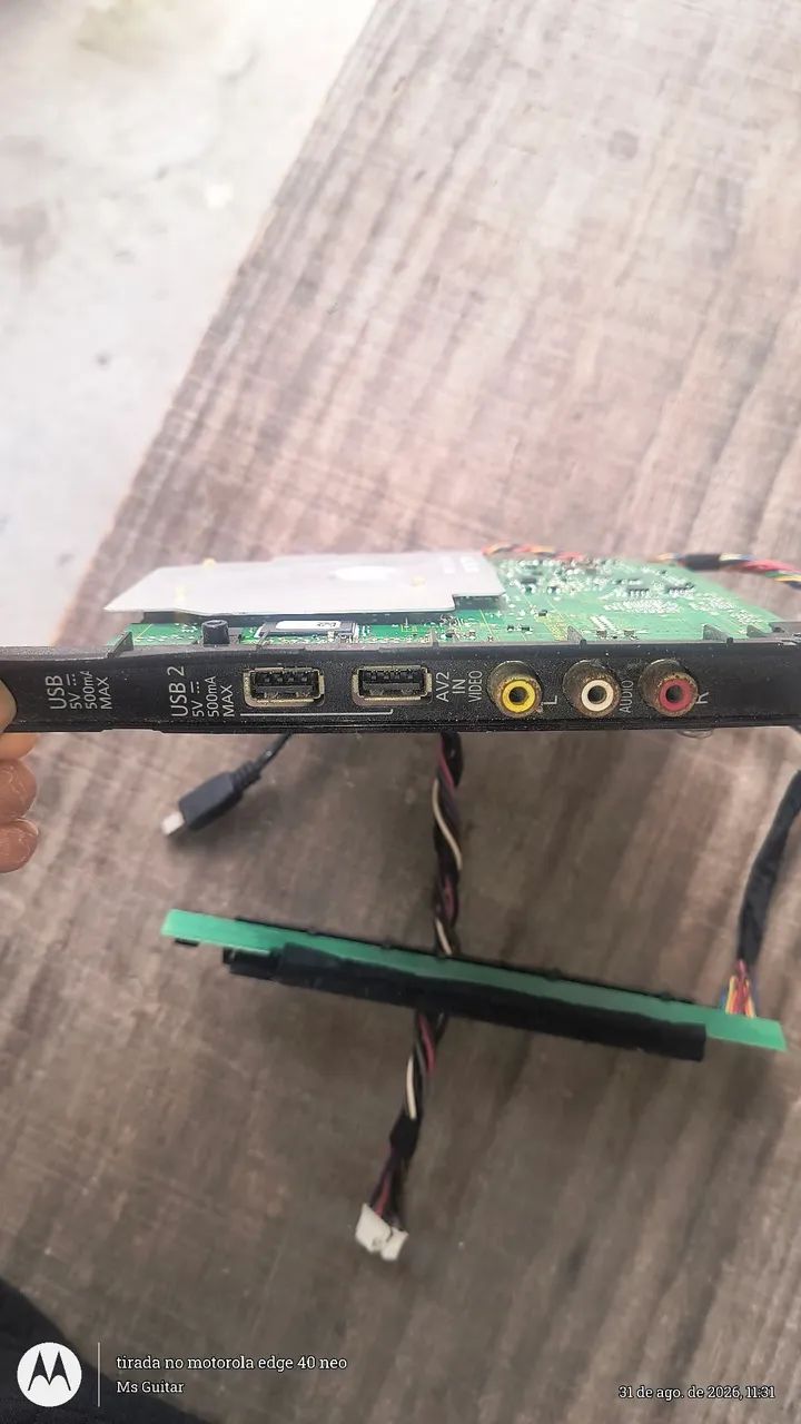 Placa de redes Panasonic  modelo TC-32AS600B - Foto 2