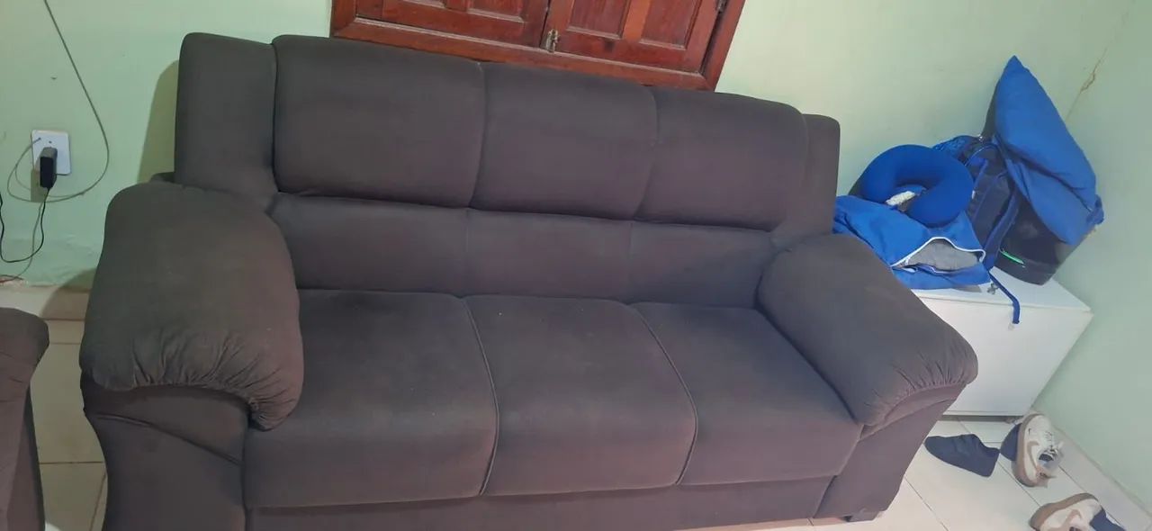 Vendo Sofa de 3 e 2 lugares