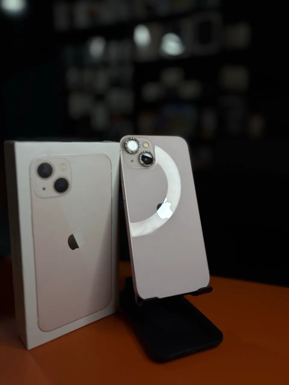 iPhone 13 rose