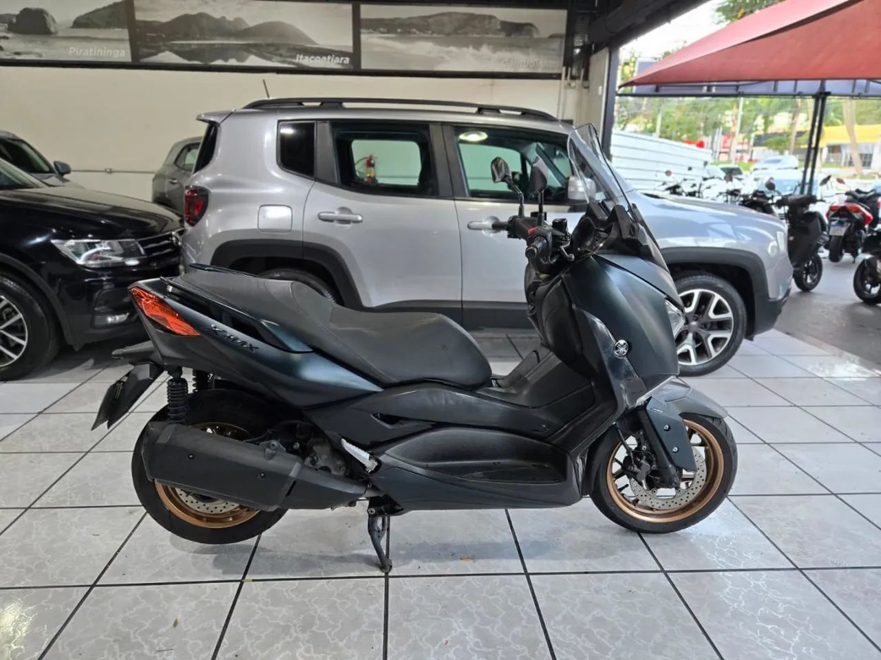 Yamaha Xmax 250 abs 2023 - Foto 5