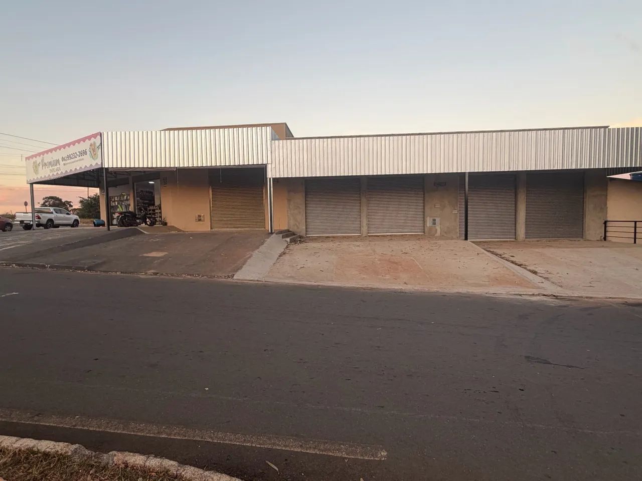 Salas comercias disponíveis para alugar. - Foto 2