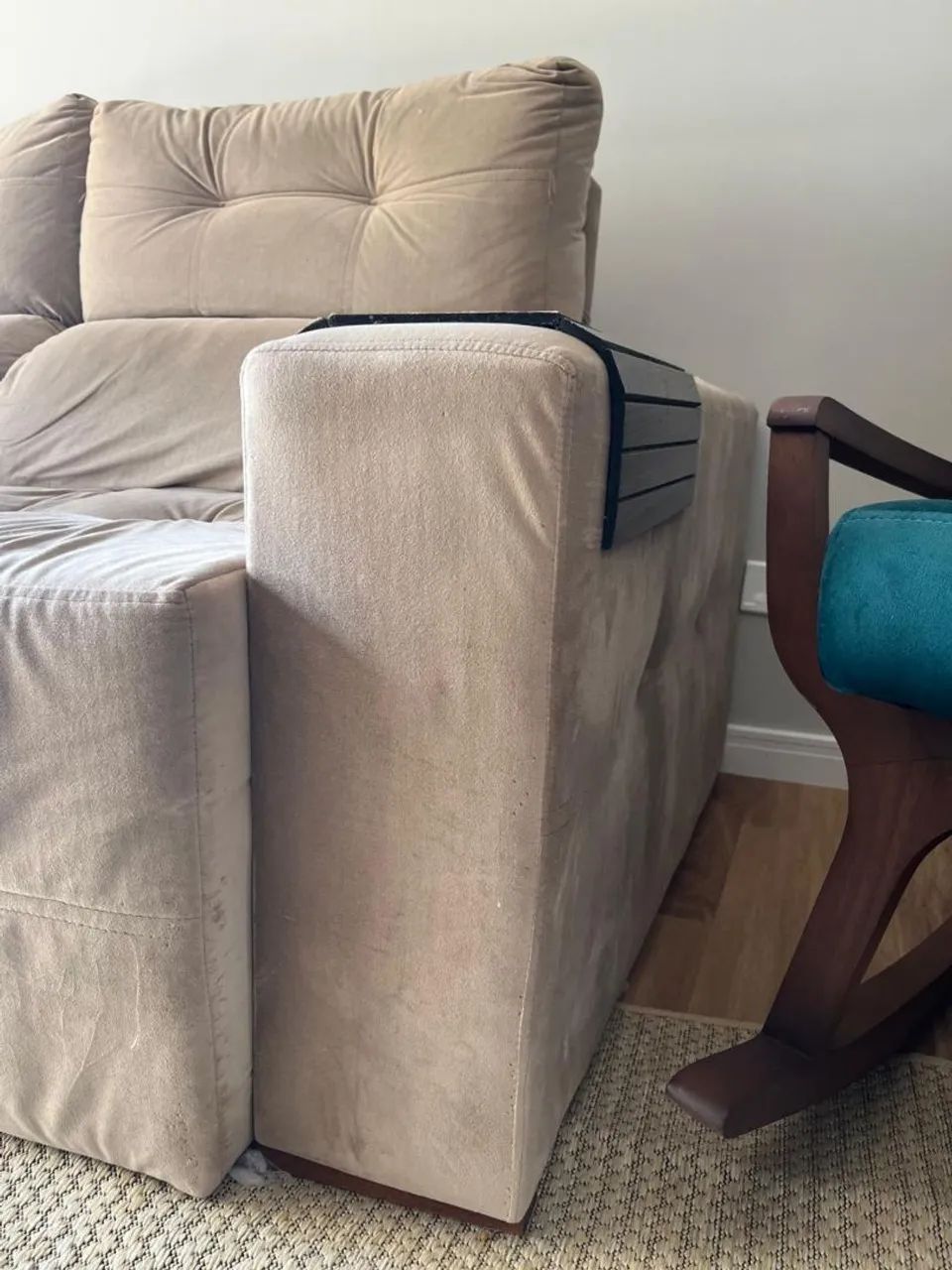 Vendo sofá retrátil de 1.80 cm semi novo - Foto 5