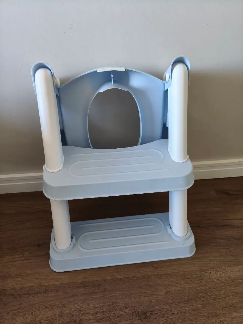 Troninho infantil com escada assento redutor - Foto 2