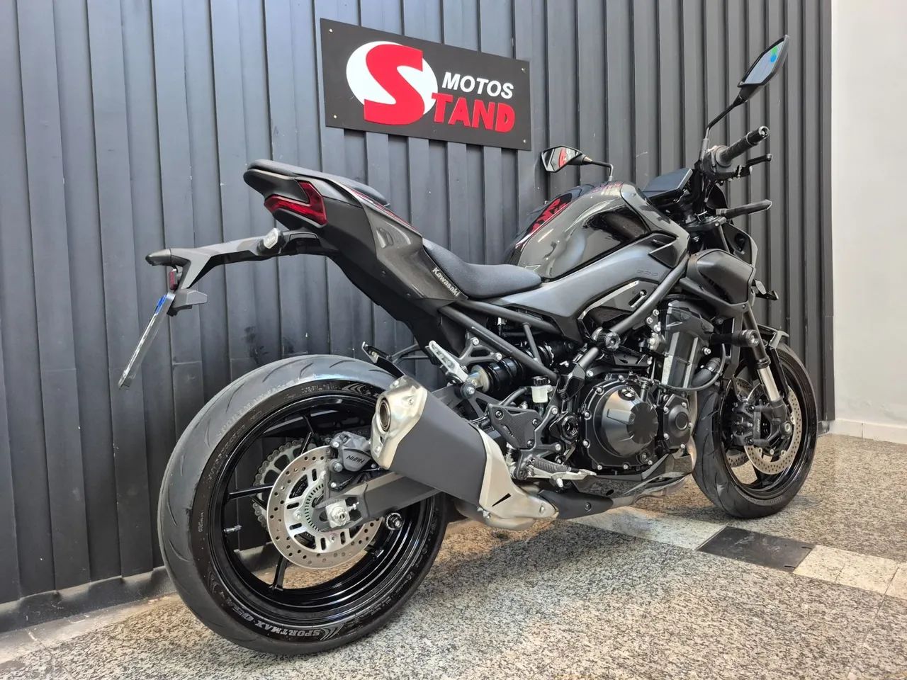 Kawasaki z900  - Foto 3