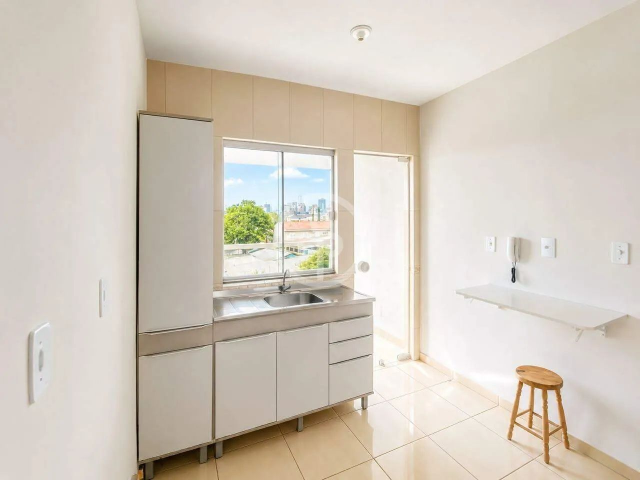 APARTAMENTO SEMI MOBILIADO NO CANCELLI - Foto 4