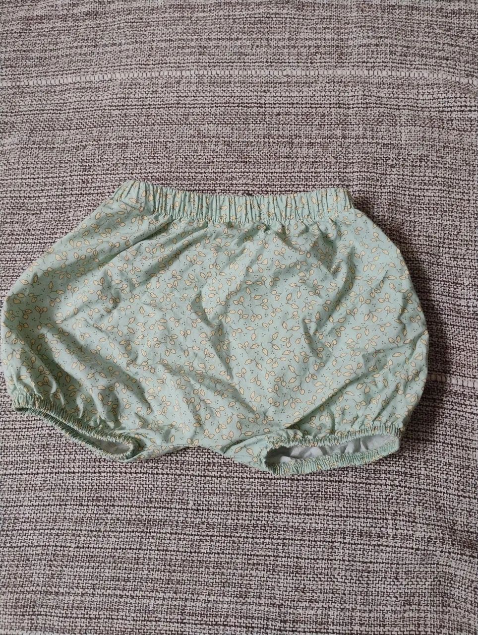 Short infatil