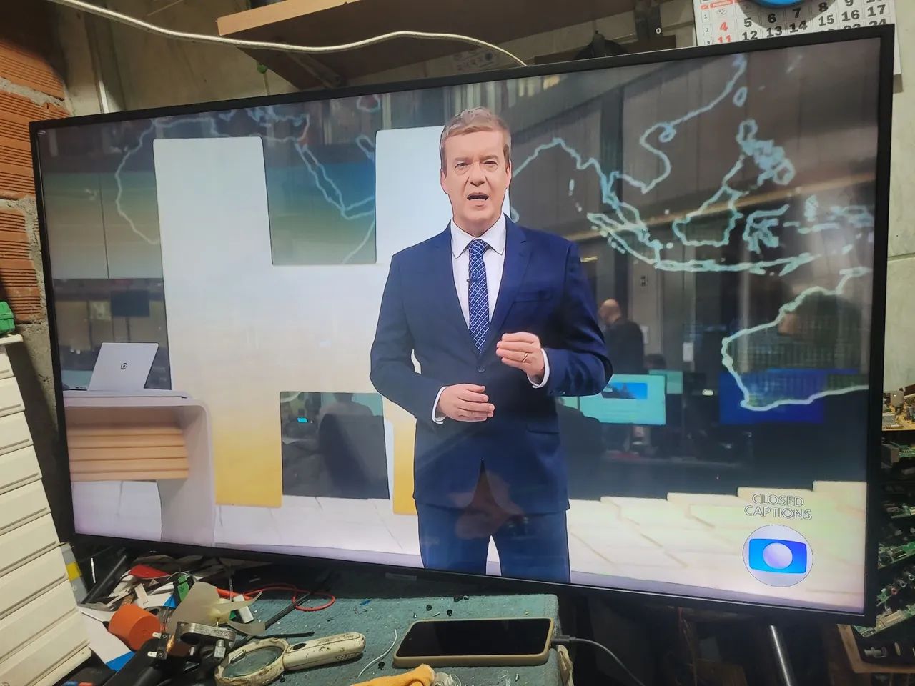 Vendo tv Samsung 49 polegadas led esmart funcionando  - Foto 4