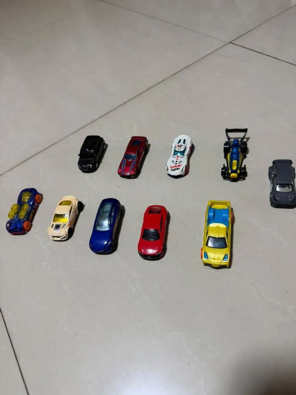 LOTE COM 10 CARRINHOS HOTWELLS  - Foto 4