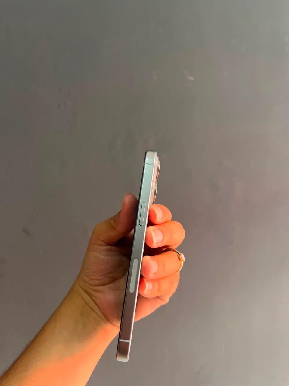 iPhone 15 pro Max com tela trocada  - Foto 3