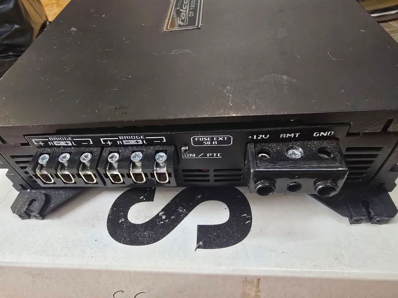 Amplificador falcon 1200 4dx