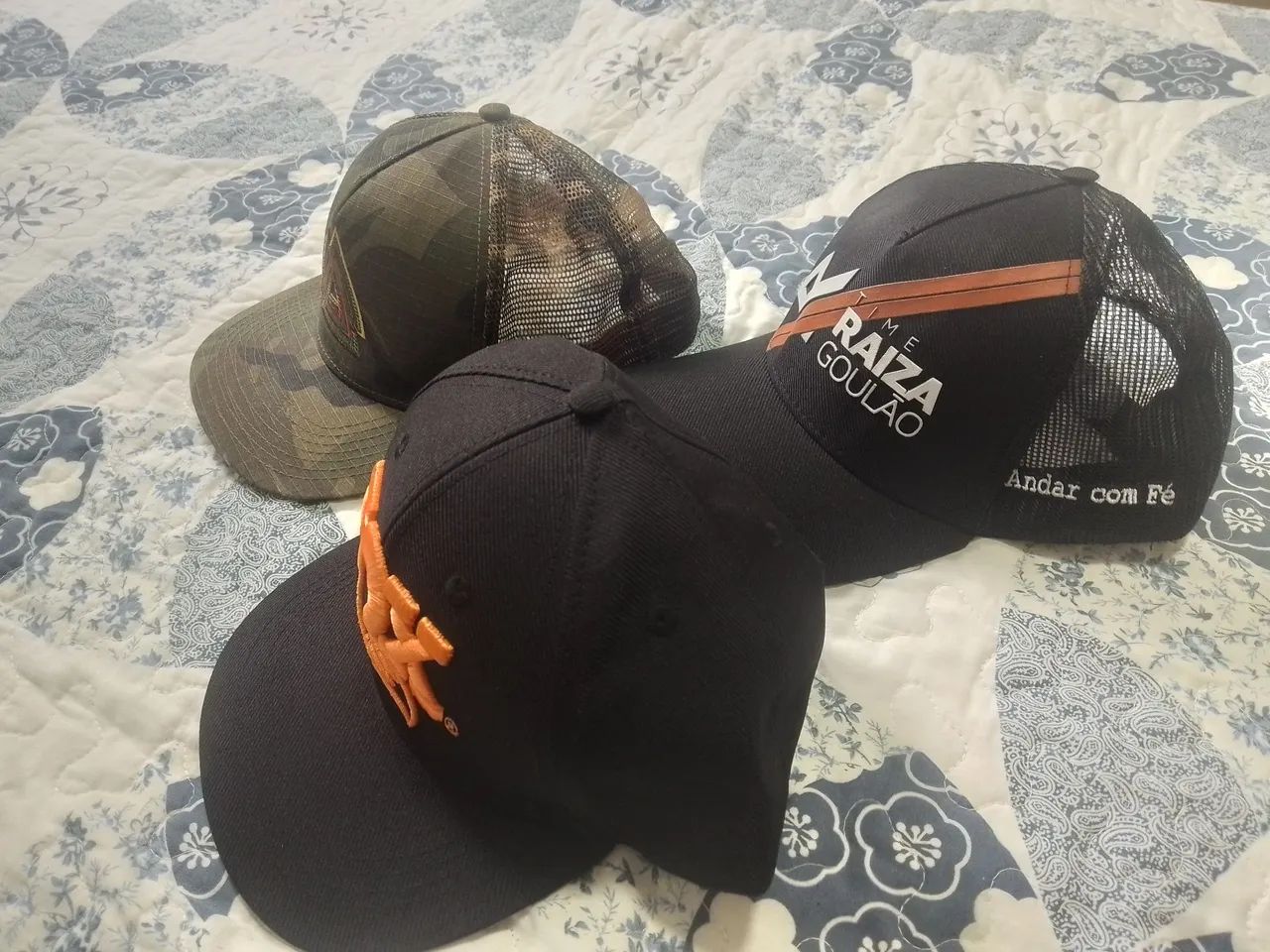 3 Bonés novos - Foto 2
