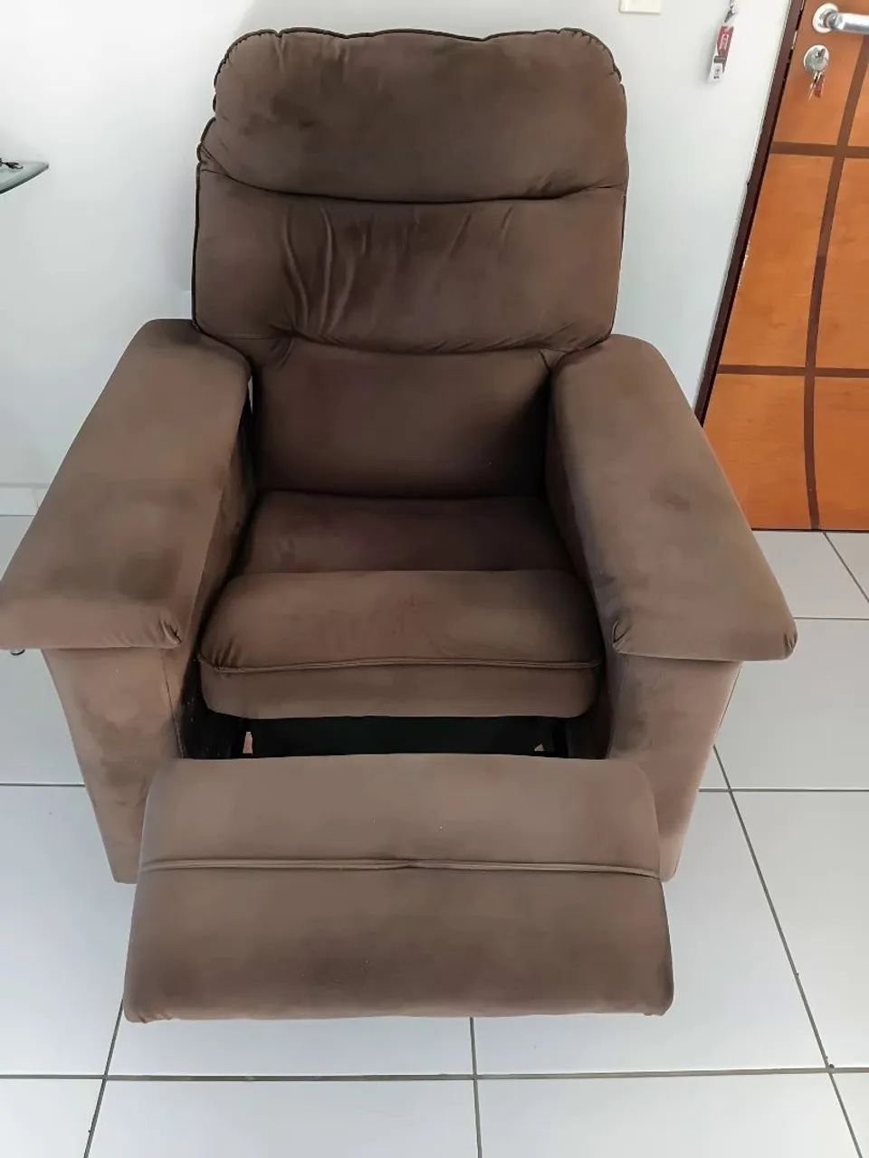 Vendo cadeira do papai excelente estado  - Foto 2