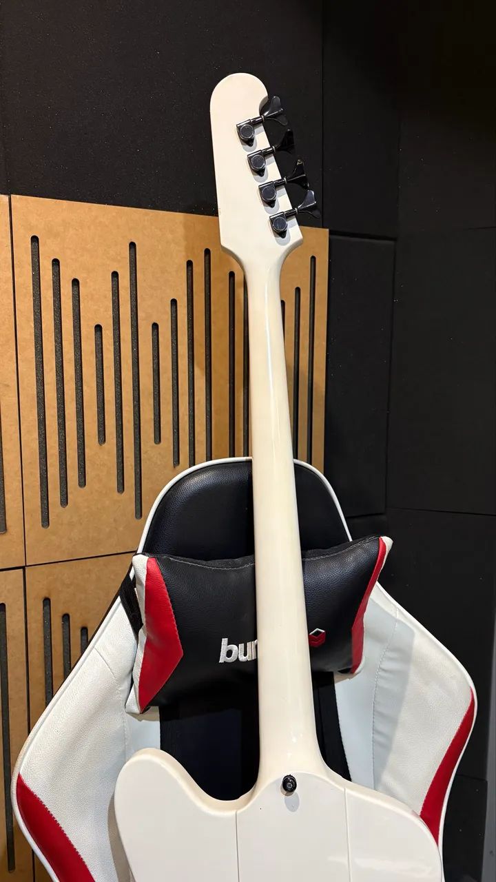 Baixo Thunderbird Pro 4 + EMG - Foto 5