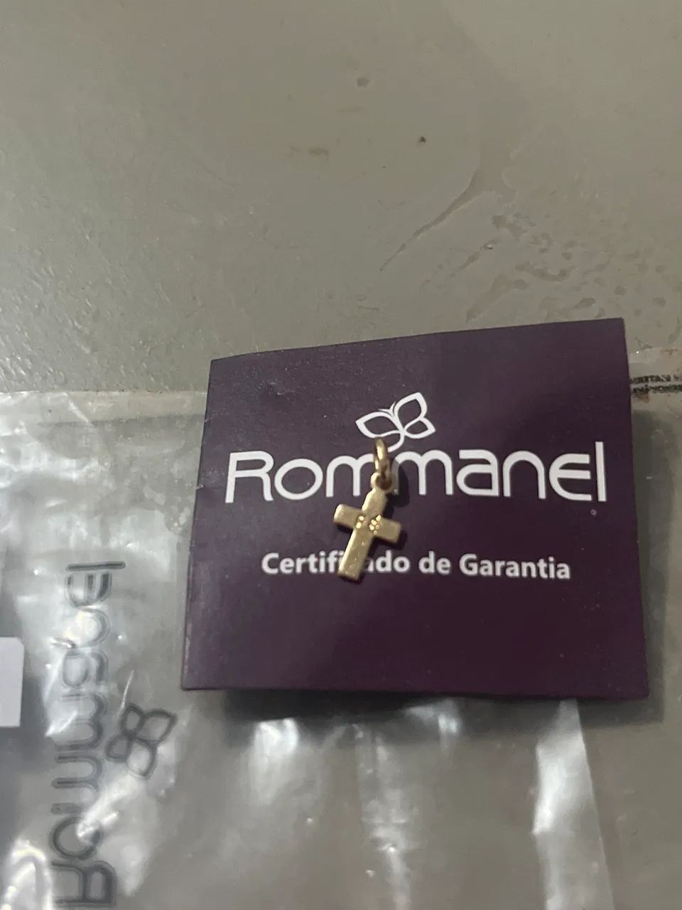 Pingente da Romanel