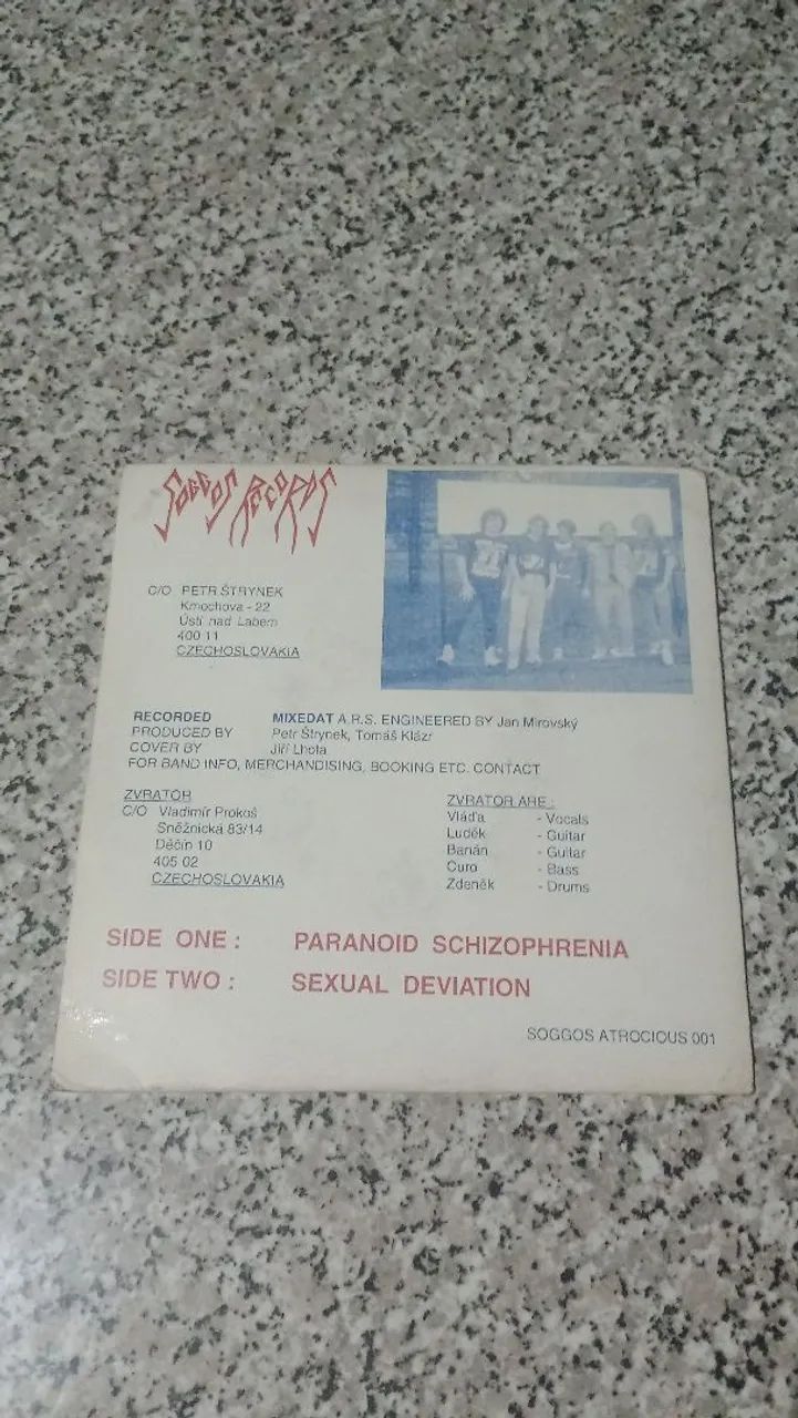 Compacto vinil 7" Zvrator - Asphyxiation Death Metal Black Metal Thrash Metal - Foto 2