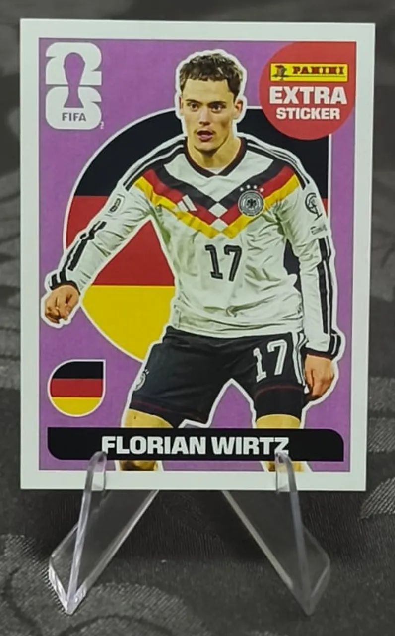 FIGURINHAS LEGEND - COPA DO MUNDO PANINI - Messi e outros - Foto 2