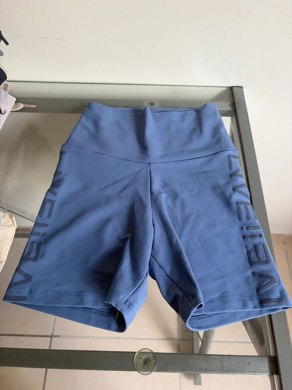 Short live! Icon Neo Azul 