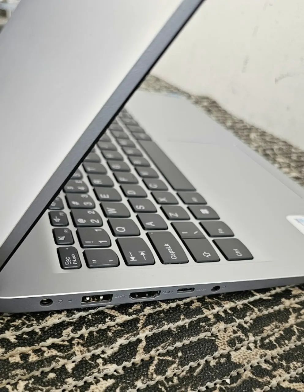  Notebook Lenovo - Processador Intel Core i3 de 12a Geração | SSD NVMe 256 GB |NOTA FISCAL - Foto 3