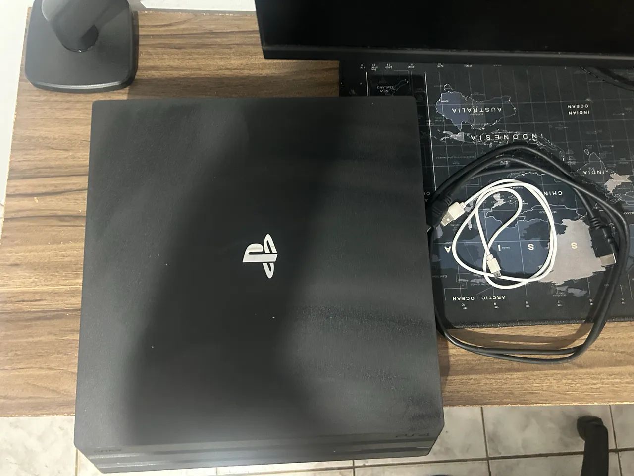 PS4 PRO 1TB