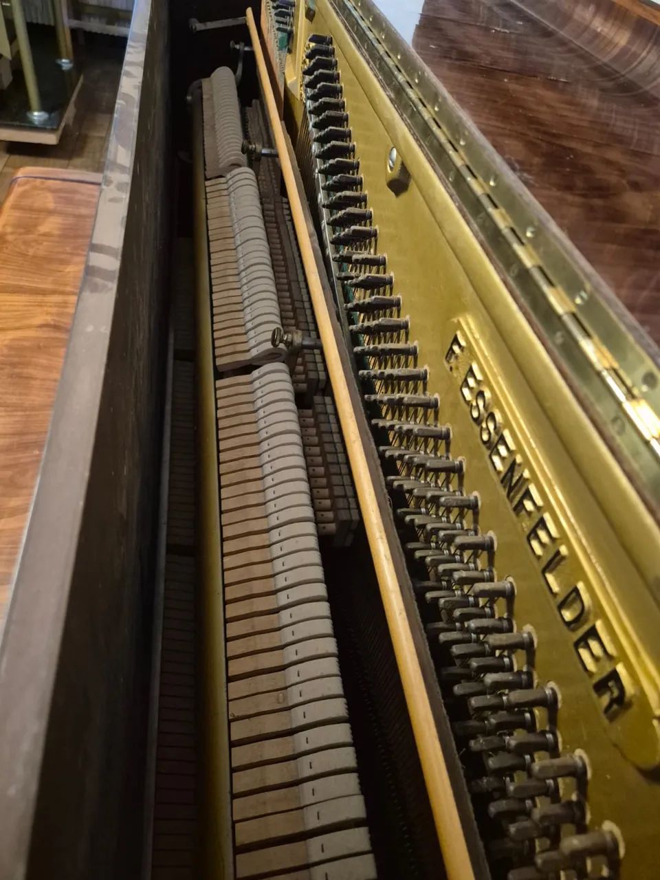 Piano de madeira  - Foto 5