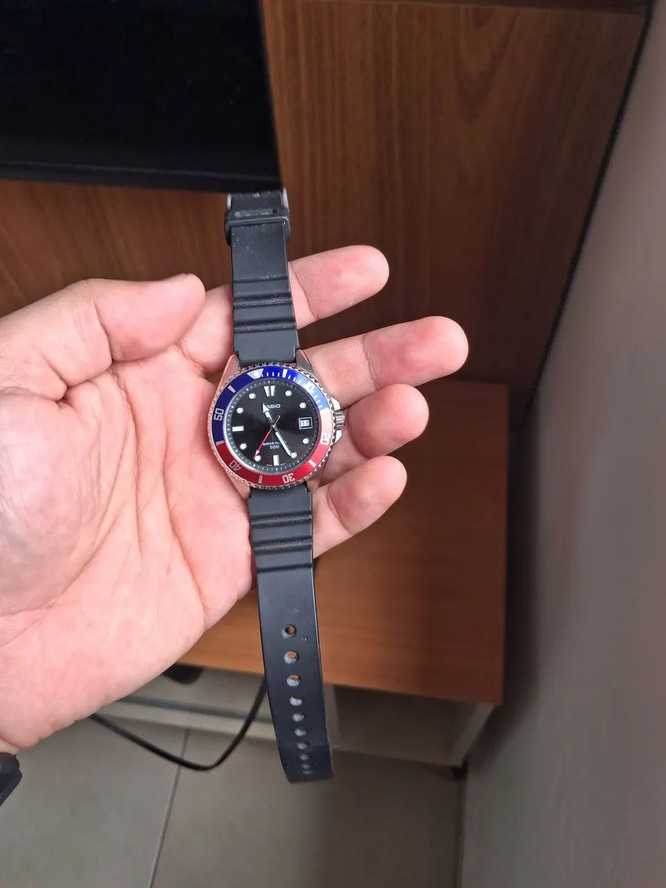 Relogio Casio Duro Pepsi MDV10 de 38mm