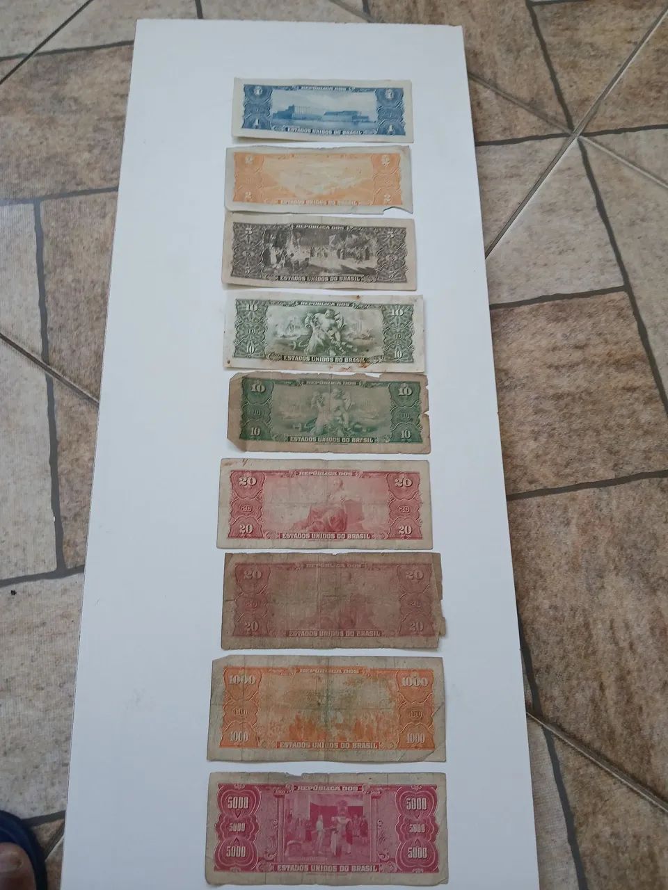 Conjunto de cedulas antiga de dinheiro brasileiro  - Foto 2