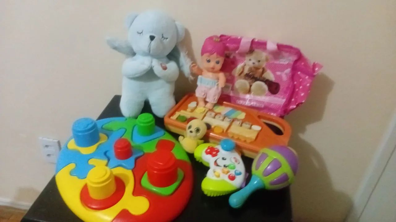 Brinquedos e jogos  - Foto 2