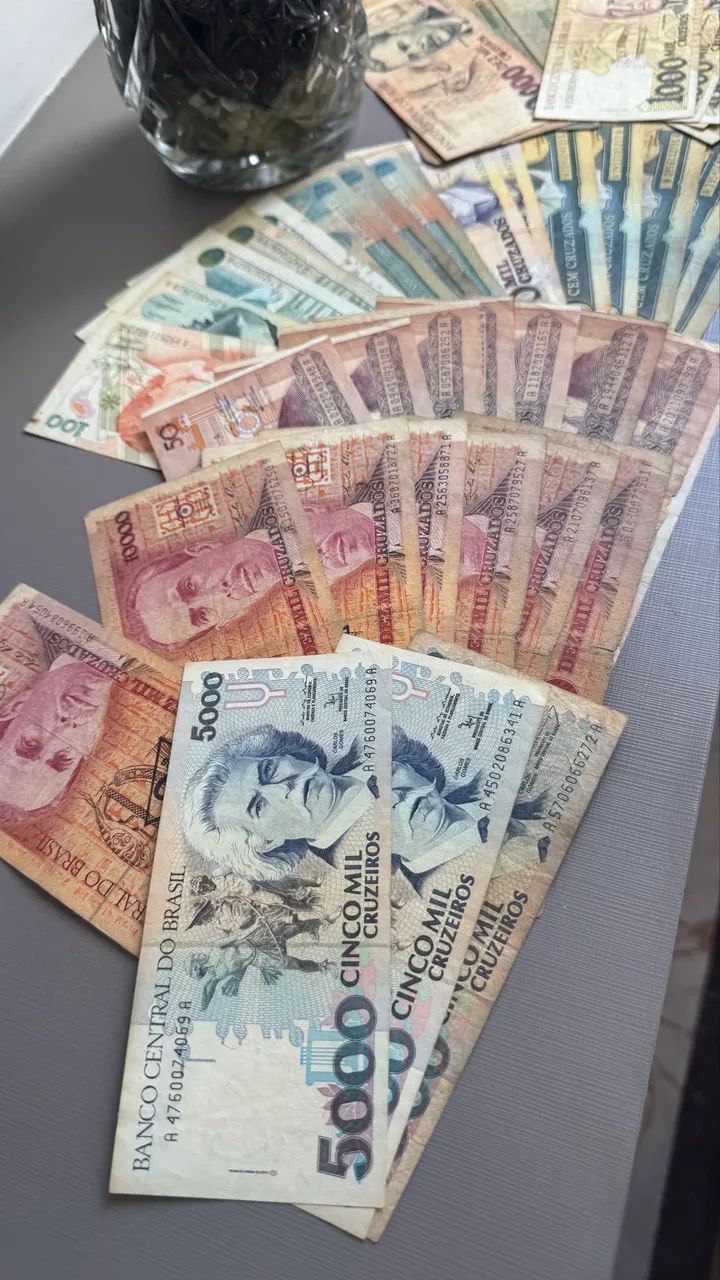 42 cédulas de coleção por uma pechincha! - Foto 2