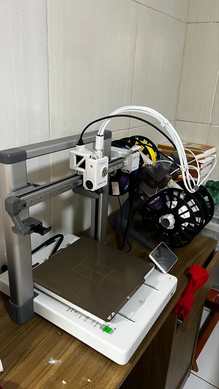 Impressora 3d bambu lab a1 com ams lite - Foto 3
