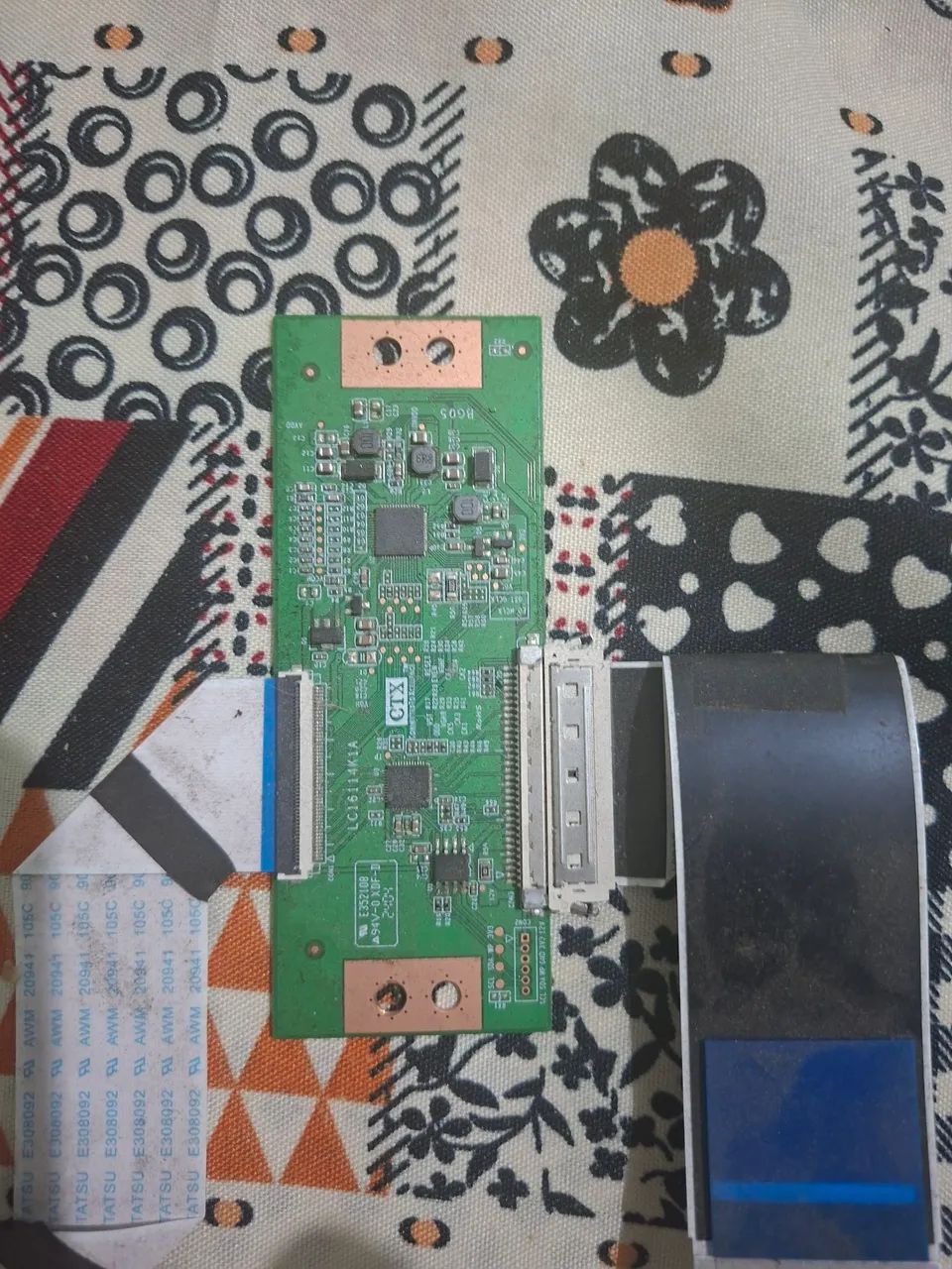 Placa tecom com flat tv 32 aiwa - Foto 3