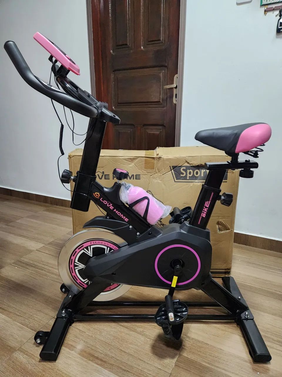 BICICLETA ERGOMÉTRICA SPINNING ROSA(NOVA, NUNCA USADA)