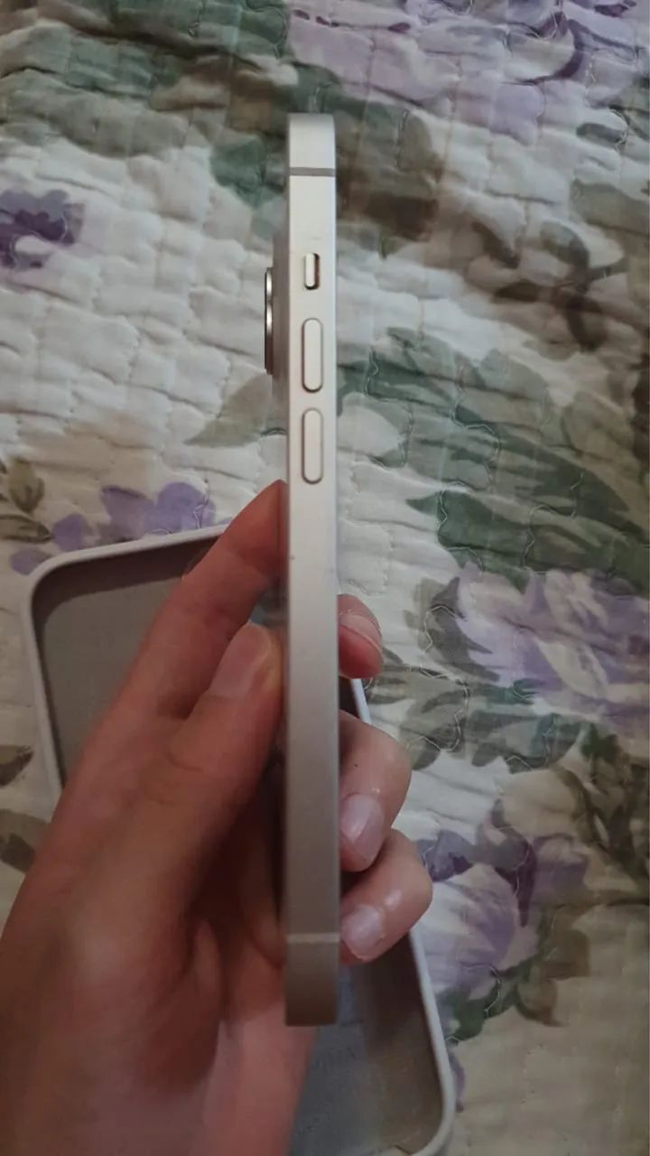 iPhone 14 - Foto 3