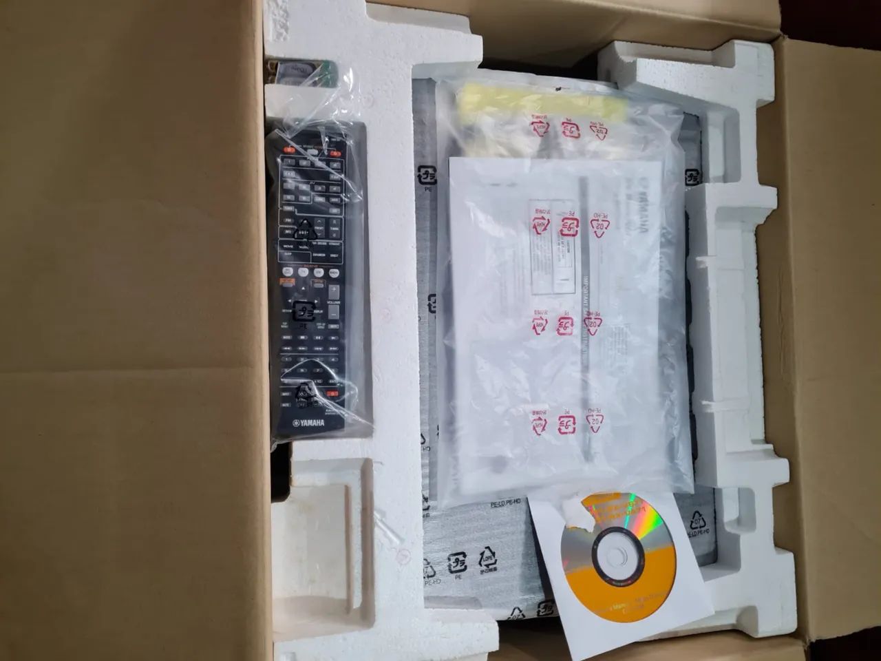 Receiver yamaha RX-V471 - Foto 4