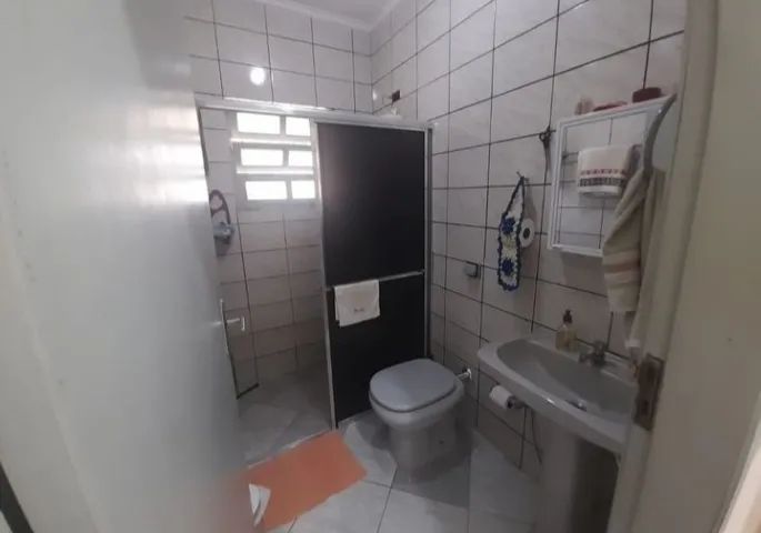 Casa com dois quartos charmosa e bem cuidada - Foto 3
