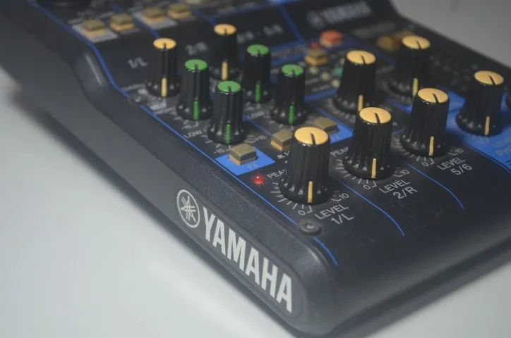 Mesa De Som MG06X Yamaha - Foto 3