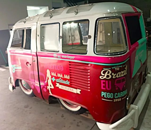 Kombi decorativa