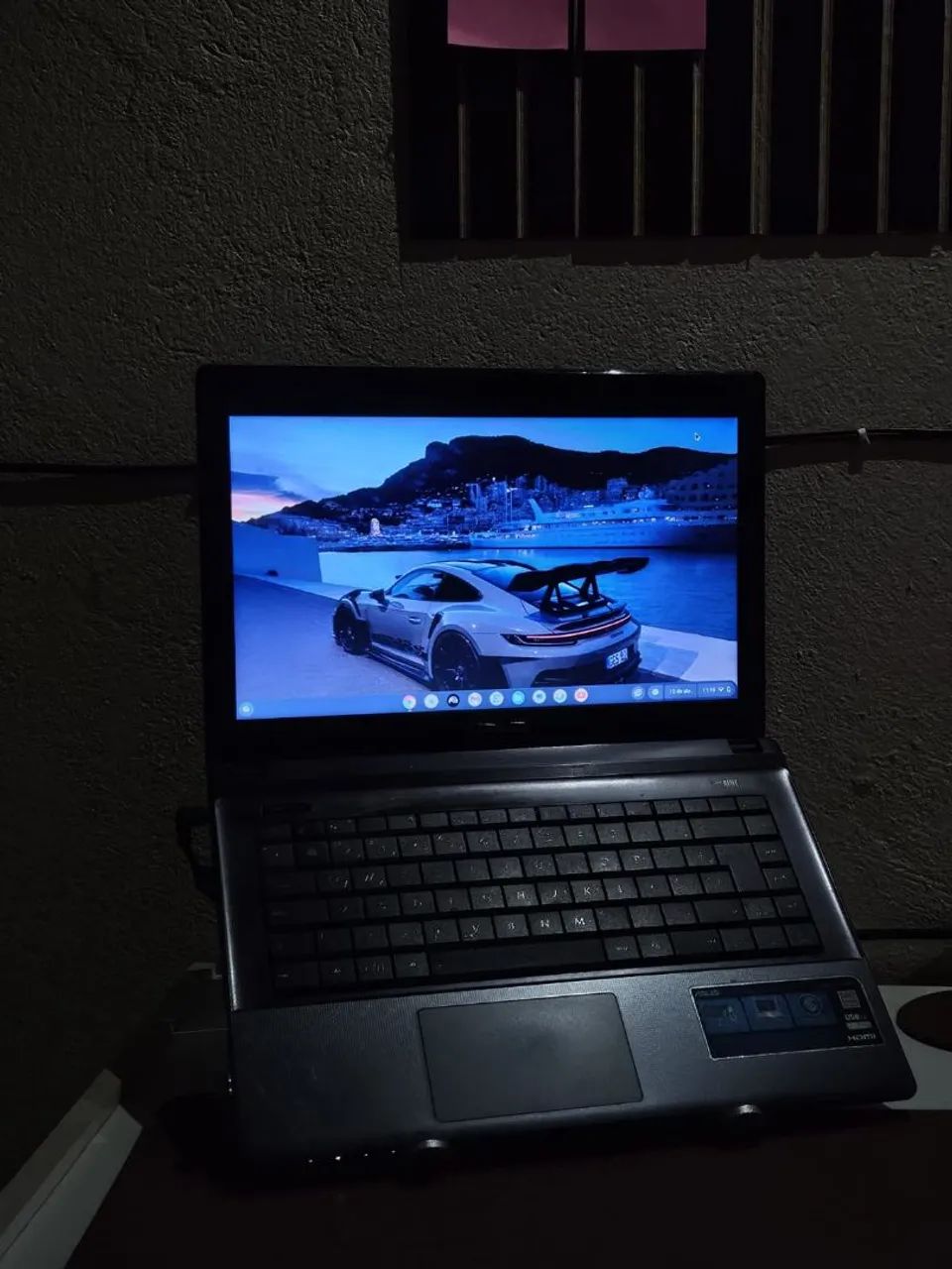 NOTEBOOK ASUS (ESTUDOS E ESCRITÓRIO)
