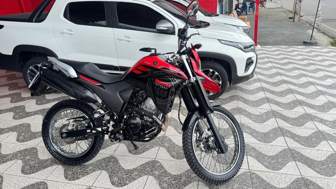 Lander 250 2024  - Foto 2