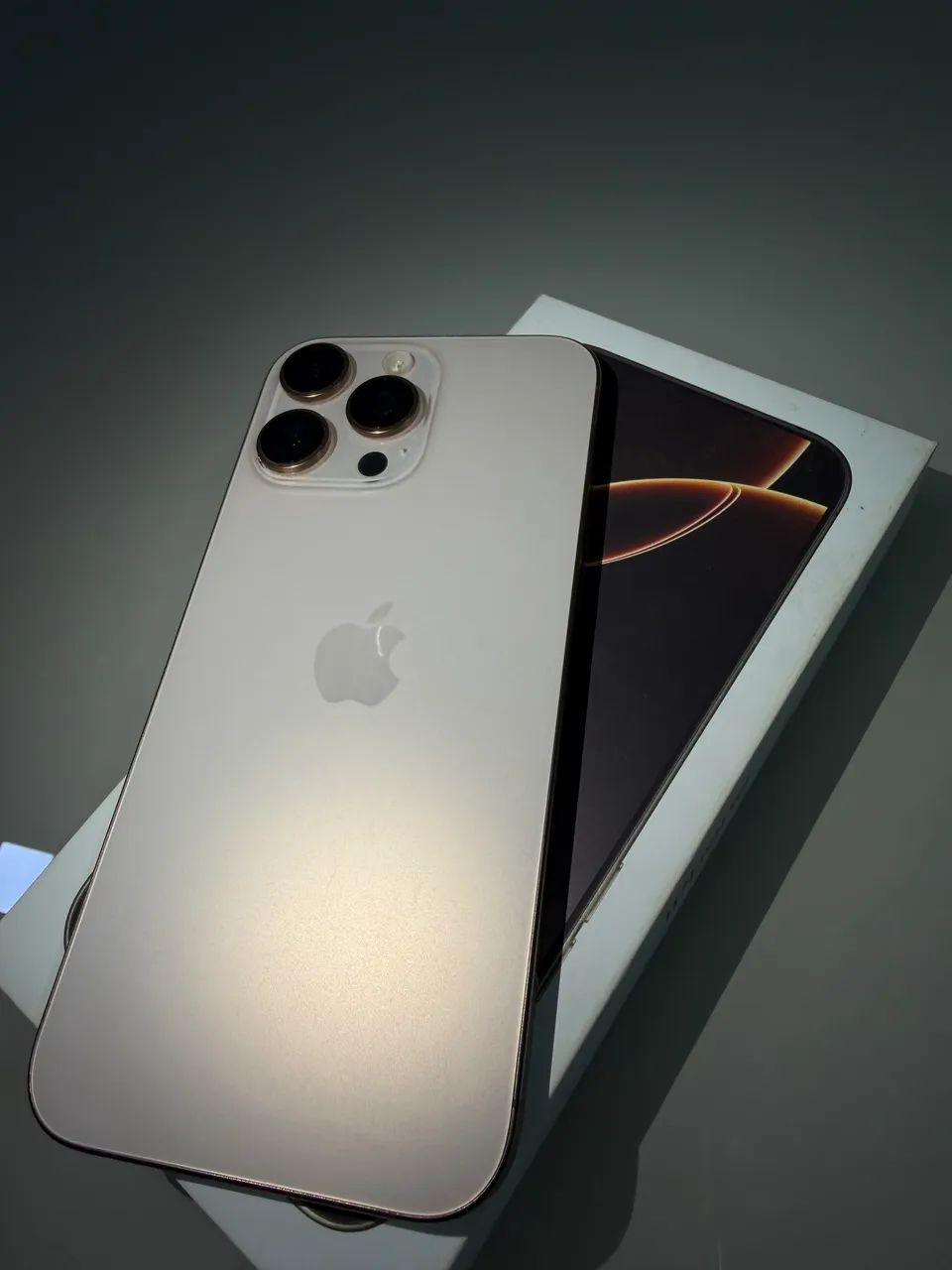 iPhone 16 Pro Max 256GB - Desert Titanium | Semi Novo - Foto 5